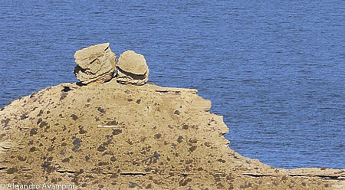 Rochas grandes de Punta Piramide