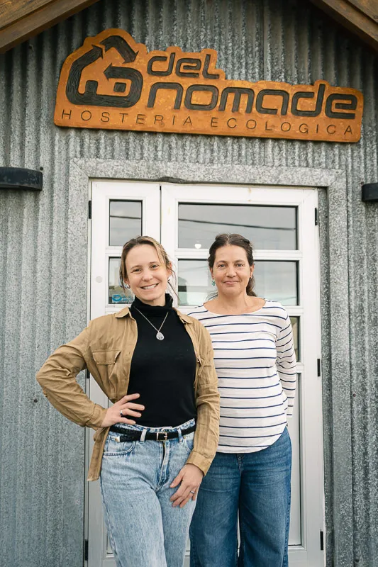 Lala y Laura del Nomade Staff