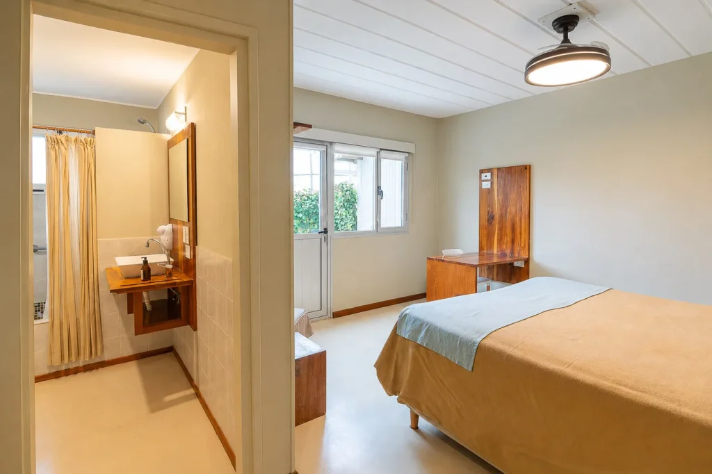 eco-hotel-puerto-piramides-hab-011 Habitacion en Eco Hotel de Puerto Piramides